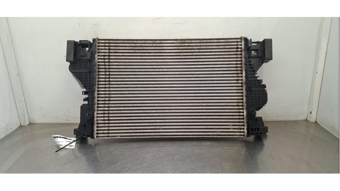 Intercooler d'un Mercedes-Benz CLA (118.3) 1.3 CLA-200 Turbo 16V 2022