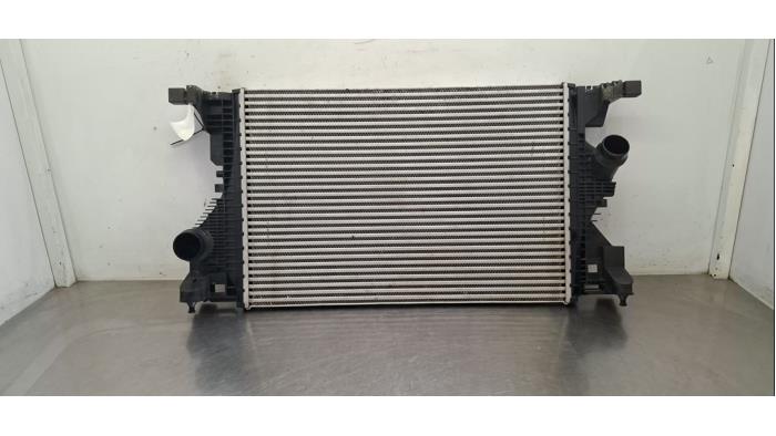 Used Intercooler Mercedes CLA (118.3) 1.3 CLA-200 Turbo 16V Price € 242,00 Inclusive VAT offered by Autohandel Didier