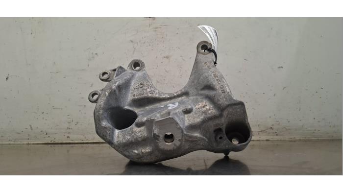 Used Engine mount Audi RS Q8 4.0 V8 32V RS TFSI Mild Hybrid Quattro Price € 60,50 Inclusive VAT offered by Autohandel Didier