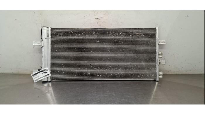 Gebrauchte Klima Kondensor Mini Mini (F55) 1.5 12V Cooper D Preis € 151,25 Mit Mehrwertsteuer angeboten von Autohandel Didier