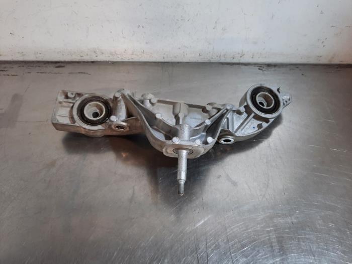 Engine mount Mercedes EQV, 2020 300, MPV, Electric, 150kW (204pk), FWD, EM780702, 2020-06, 447.813; 447.815 (Used)