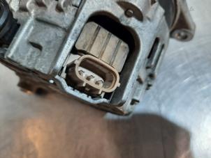 Dynamo from a Toyota GT 86 (ZN) 2.0 16V 2012