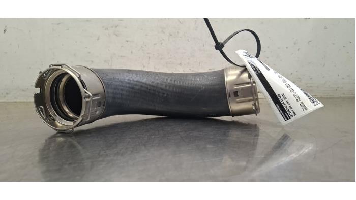 Used Intercooler hose BMW M3 Touring (G81) 3.0 Competition xDrive Turbo 24V Price € 90,75 Inclusive VAT offered by Autohandel Didier