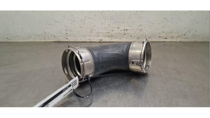 Used Intercooler hose BMW M3 Touring (G81) 3.0 Competition xDrive Turbo 24V Price € 90,75 Inclusive VAT offered by Autohandel Didier