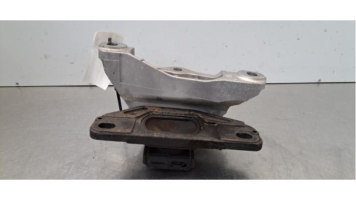 Engine mount Mazda 3 Sport (BP), 2018 2.0 SkyActiv-G 122 Mild Hybrid 16V, Hatchback, Electric Petrol, 1.998cc, 90kW (122pk), FWD, PEXN, 2018-11, BP6HE; BPE6HE (Used)