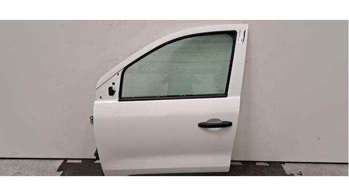 Coupe door