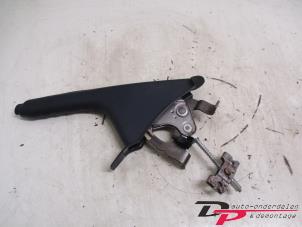 Used Parking brake lever Ford Ka II 1.2 Price € 24,30 Margin scheme offered by DP Auto-onderdelen & Demontage