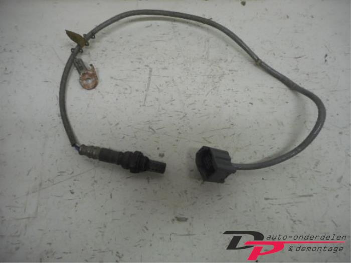 Używane Sonda lambda Mazda 2 (DE) 1.3 16V S-VT High Power Cena € 5,00 Procedura marży oferowane przez DP Auto-onderdelen & Demontage