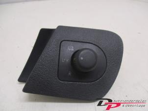 Used Mirror switch Skoda Octavia Combi (1U5) 1.6 GLX Price € 6,30 Margin scheme offered by DP Auto-onderdelen & Demontage