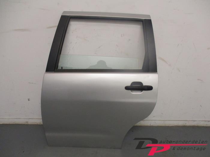 Rear door 4-door, left from a Seat Cordoba Vario (6K5) 1.6i 1999