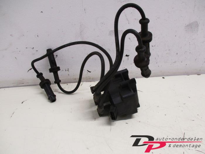 Usagé Bobine Peugeot 306 (7A/C/S) 1.4 XN,XR,XA,XRA Prix € 13,50 Règlement à la marge proposé par DP Auto-onderdelen & Demontage