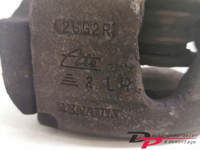 Front brake calliper, left from a Renault Laguna II Grandtour (KG) 1.6 16V 2004