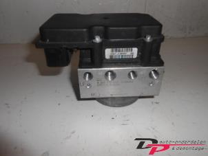 Używane Pompa ABS Fiat Grande Punto (199) 1.3 JTD Multijet 16V Cena € 24,75 Procedura marży oferowane przez DP Auto-onderdelen & Demontage