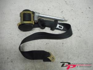 Used Front seatbelt, right Audi A4 (B5) 1.8 20V Price € 18,00 Margin scheme offered by DP Auto-onderdelen & Demontage