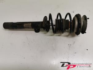 Used Front shock absorber rod, right BMW 1 serie (E87/87N) 120d 16V Price € 21,60 Margin scheme offered by DP Auto-onderdelen & Demontage