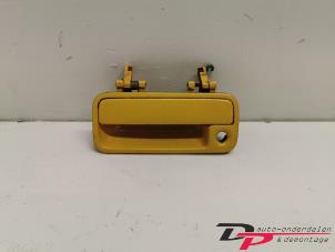 Usados Manija de puerta de 2 puertas izquierda MG ZR 1.4 16V 105 Precio € 9,00 Norma de margen ofrecido por DP Auto-onderdelen & Demontage