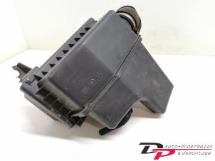 Usagé Boîtier filtre à air Mitsubishi Colt (Z2/Z3) 1.1 12V Prix € 17,10 Règlement à la marge proposé par DP Auto-onderdelen & Demontage
