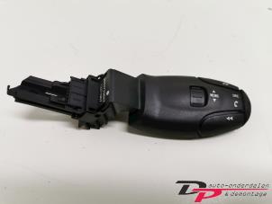 Used Steering wheel mounted radio control Peugeot 208 I (CA/CC/CK/CL) 1.2 Vti 12V PureTech 82 Price € 8,10 Margin scheme offered by DP Auto-onderdelen & Demontage