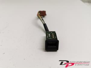 Used Wiper switch Suzuki Swift (SF310/413) 1.3 Price € 7,20 Margin scheme offered by DP Auto-onderdelen & Demontage