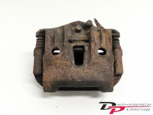 Used Front brake calliper, left Volkswagen Transporter/Caravelle T4 2.4 D Price € 18,00 Margin scheme offered by DP Auto-onderdelen & Demontage