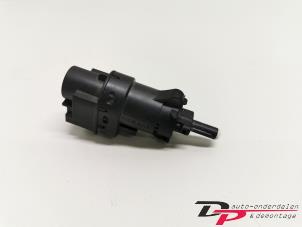 Used Brake light switch Ford C-Max (DM2) 1.6 16V Price € 7,20 Margin scheme offered by DP Auto-onderdelen & Demontage