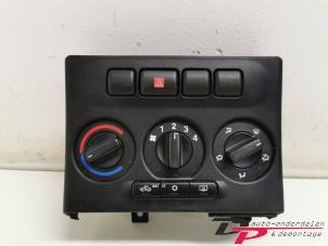 Used Heater control panel Opel Zafira (F75) 1.6 16V Price € 10,80 Margin scheme offered by DP Auto-onderdelen & Demontage