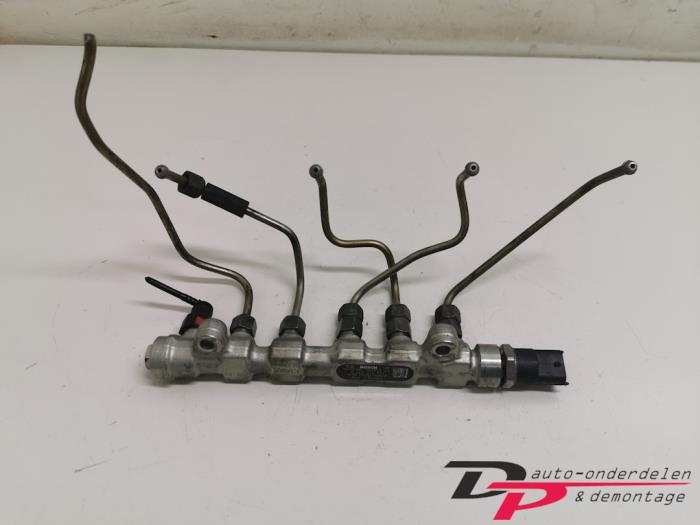 Usagé Système d'injection Renault Espace (JK) 2.2 dCi 16V Prix € 45,00 Règlement à la marge proposé par DP Auto-onderdelen & Demontage