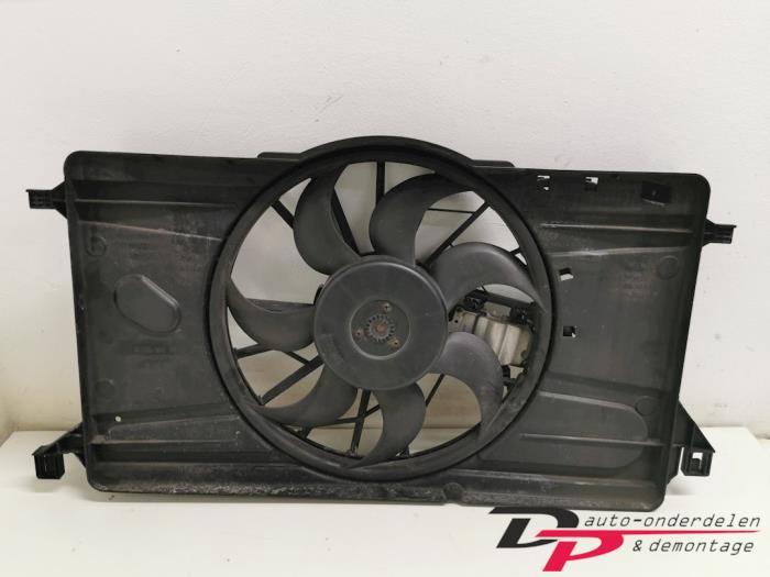 Używane Wentylator Volvo C30 (EK/MK) 2.0 D 16V Cena € 24,75 Procedura marży oferowane przez DP Auto-onderdelen & Demontage