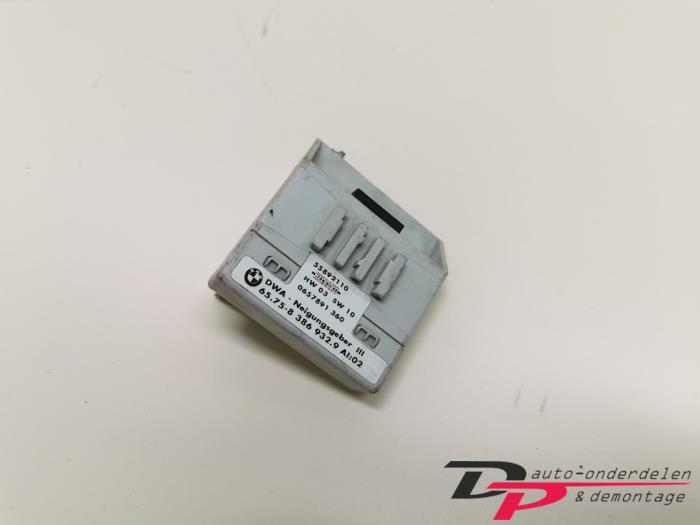 Begagnade Larmsensor BMW 5 serie Touring (E39) 530d 24V Pris € 11,70 Marginaltabell erbjuds av DP Auto-onderdelen & Demontage
