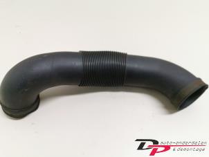 Used Air intake hose Opel Vectra C GTS 2.2 DIG 16V Price € 17,10 Margin scheme offered by DP Auto-onderdelen & Demontage