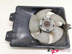 Usagé Ventilateur clim Mitsubishi Carisma 1.8 GDI 16V Prix € 18,00 Règlement à la marge proposé par DP Auto-onderdelen & Demontage