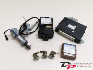 Used Ignition lock + computer Daihatsu Sirion/Storia (M1) 1.0 12V DVVT Price € 81,00 Margin scheme offered by DP Auto-onderdelen & Demontage
