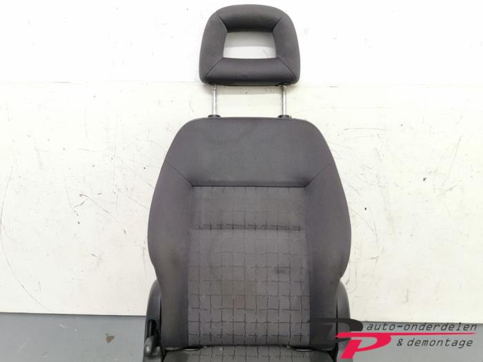 Rear seat from a Seat Alhambra (7V8/9) 2.0 2002