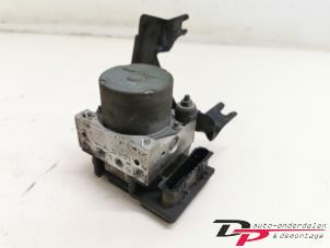 Gebrauchte ABS Pumpe Nissan Micra (K12) 1.5 dCi 65 Preis € 20,00 Margenregelung angeboten von DP Auto-onderdelen & Demontage