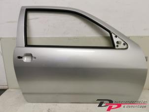 Używane Drzwi prawe wersja 2-drzwiowa Seat Ibiza II (6K1) 1.4 16V Cena € 35,00 Procedura marży oferowane przez DP Auto-onderdelen & Demontage