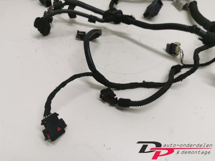 Wiring harness from a Opel Signum (F48) 2.2 Direct 16V 2003