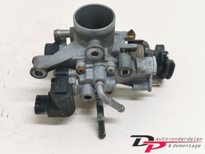 Gebrauchte Drosselklappengehäuse Daihatsu Cuore (L251/271/276) 1.0 12V DVVT Preis € 12,00 Margenregelung angeboten von DP Auto-onderdelen & Demontage