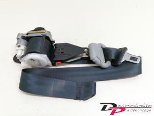 Used Front seatbelt, right Mitsubishi Colt (CJ) 1.3 16V Price € 17,10 Margin scheme offered by DP Auto-onderdelen & Demontage