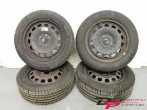 Used Set of wheels + tyres Volkswagen Touran (1T1/T2) 2.0 FSI 16V Price € 157,50 Margin scheme offered by DP Auto-onderdelen & Demontage