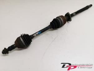 Used Front drive shaft, right Opel Signum (F48) 2.2 direct 16V Price € 21,60 Margin scheme offered by DP Auto-onderdelen & Demontage