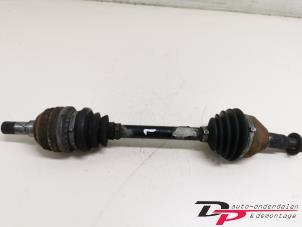 Used Front drive shaft, left Opel Signum (F48) 2.2 direct 16V Price € 20,70 Margin scheme offered by DP Auto-onderdelen & Demontage