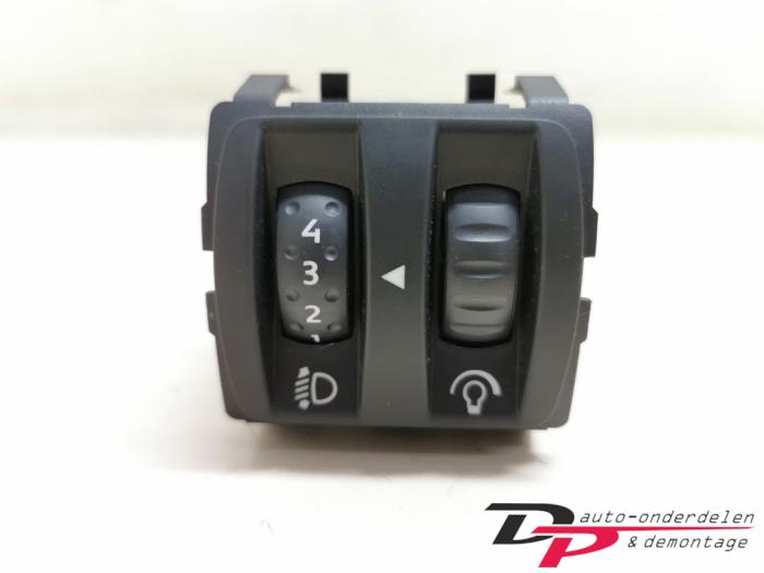 AIH headlight switch from a Renault Twingo II (CN) 1.2 2008
