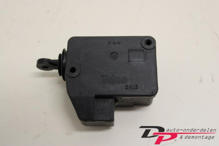 Peugeot 106 Tailgate lock mechanisms stock | ProxyParts.com