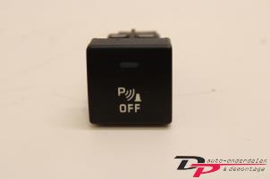 Used PDC switch Citroen C4 Coupé (LA) 2.0 16V VTS Price € 7,20 Margin scheme offered by DP Auto-onderdelen & Demontage