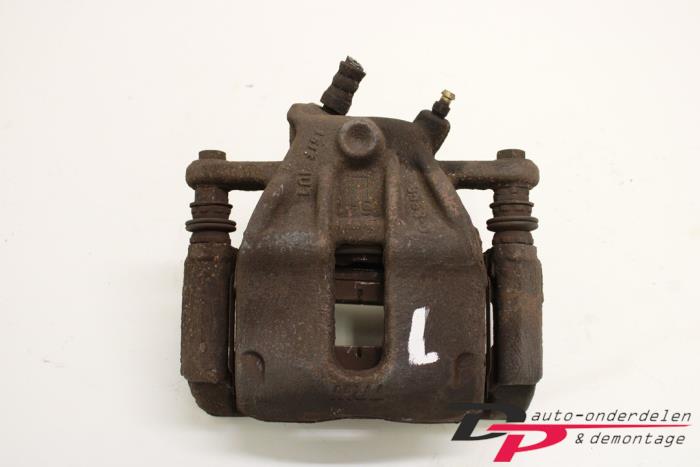 Gebrauchte Bremszange links vorne Renault Modus/Grand Modus (JP) 1.6 16V Preis € 6,96 Margenregelung angeboten von DP Auto-onderdelen & Demontage