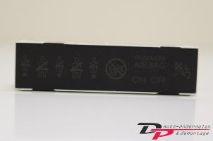 Used Airbag indicator light Citroen DS5 (KD/KF) 2.0 165 HYbrid4 16V Price € 15,00 Margin scheme offered by DP Auto-onderdelen & Demontage