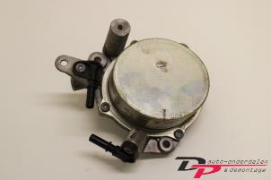 Used Vacuum pump (diesel) Citroen DS5 (KD/KF) 2.0 165 HYbrid4 16V Price € 45,00 Margin scheme offered by DP Auto-onderdelen & Demontage