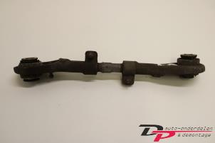 Used Rear torque rod, left Citroen DS5 (KD/KF) 2.0 165 HYbrid4 16V Price € 30,00 Margin scheme offered by DP Auto-onderdelen & Demontage