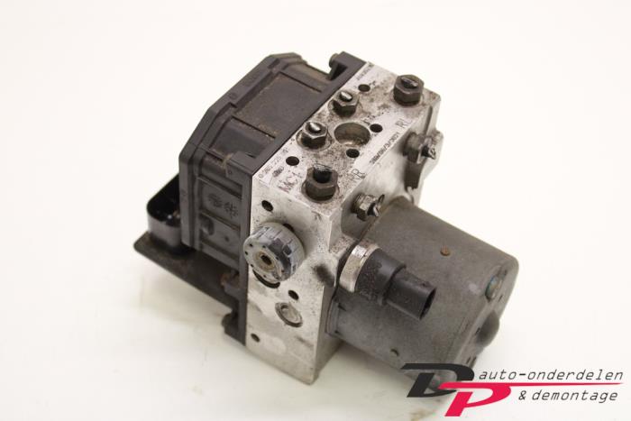 Usagé Pompe ABS Fiat Stilo (192A/B) 2.4 20V Abarth 3-Drs. Prix € 31,87 Règlement à la marge proposé par DP Auto-onderdelen & Demontage
