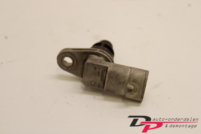Begagnade Kamaxelsensor Fiat Doblo Cargo (223) 1.3 D 16V Multijet DPF Pris € 8,50 Marginaltabell erbjuds av DP Auto-onderdelen & Demontage